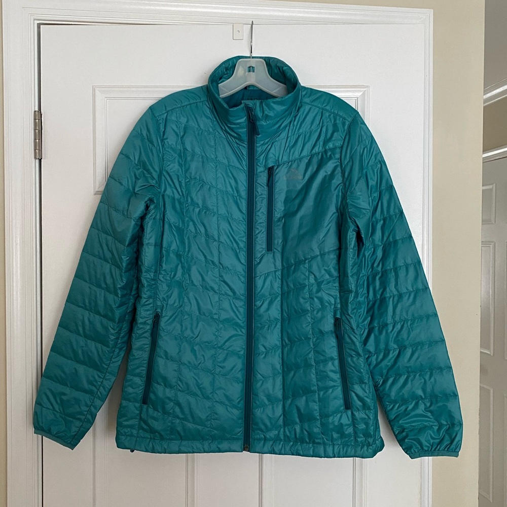 LLBean Women's PrimaLoft Packaway Jacket, Size M